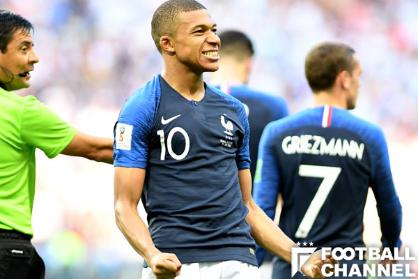 各国メディアが19歳エムバペを絶賛。軒並み採点「9」など最高級評価