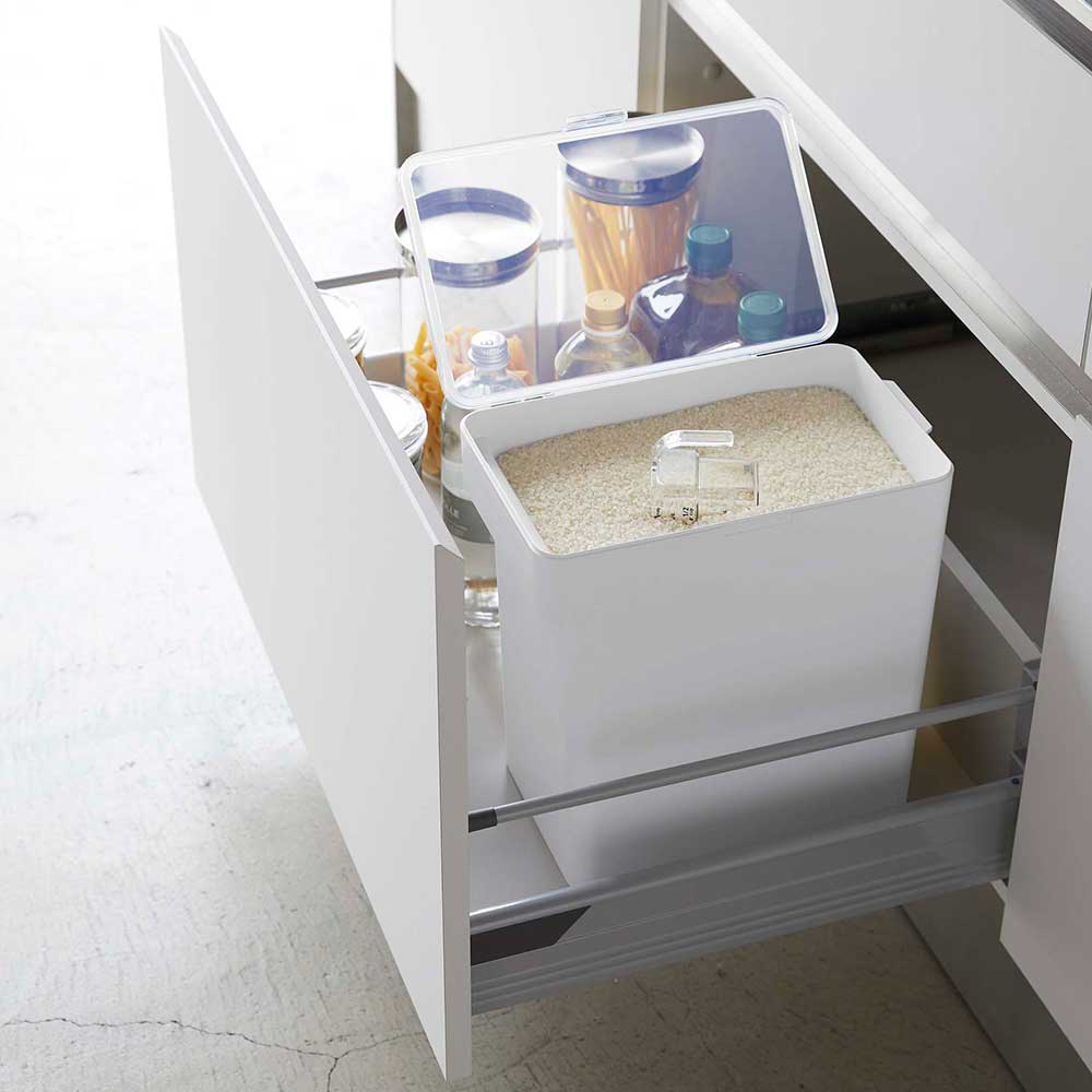 正規販売店】密閉米びつ タワー 10kg 計量カップ付 山崎実業 tower