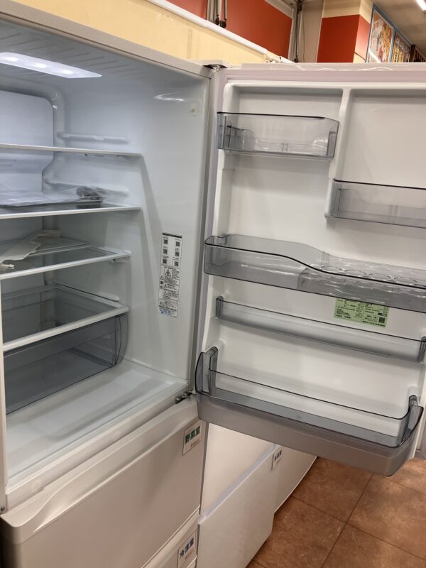 超高年式 2025年製!! TOSHIBA 411L冷蔵庫 GR-Y41GH 大型冷蔵庫