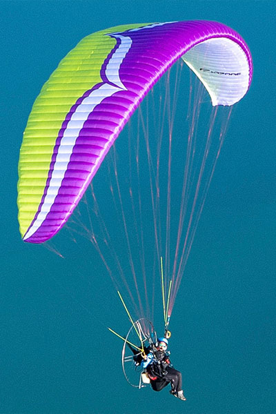 パラグライダー本体、関連商品の販売｜ファルホークインターナショナル