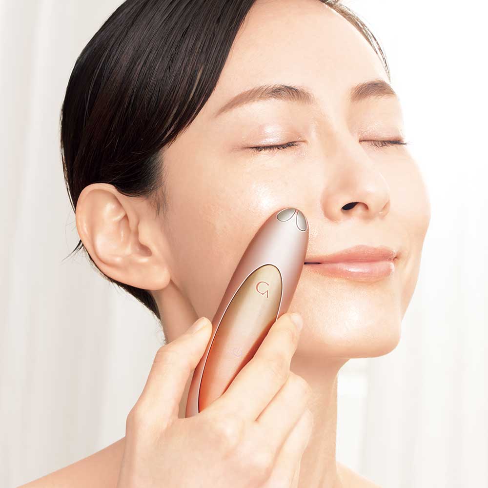 MANHATTAN PEELIFT 水光目元専用WEP機器 美品目元研究所 MANHATTAN