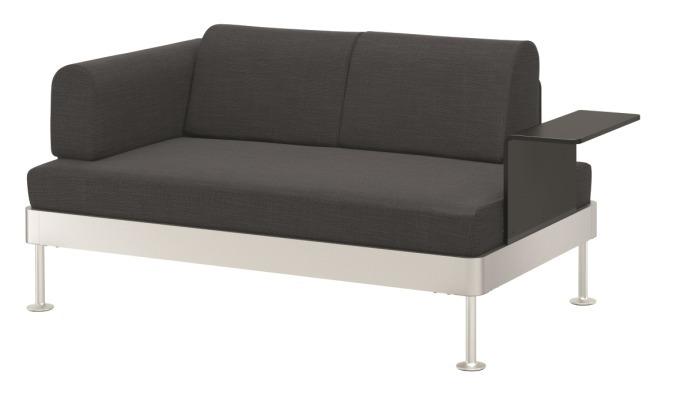 イケア×トム・ディクソンの新ソファ「デラクティグ」ライフスタイルに