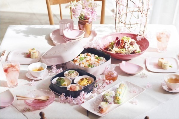 アフタヌーンティー・リビング、桜×伝統工芸の春色テーブルウエア