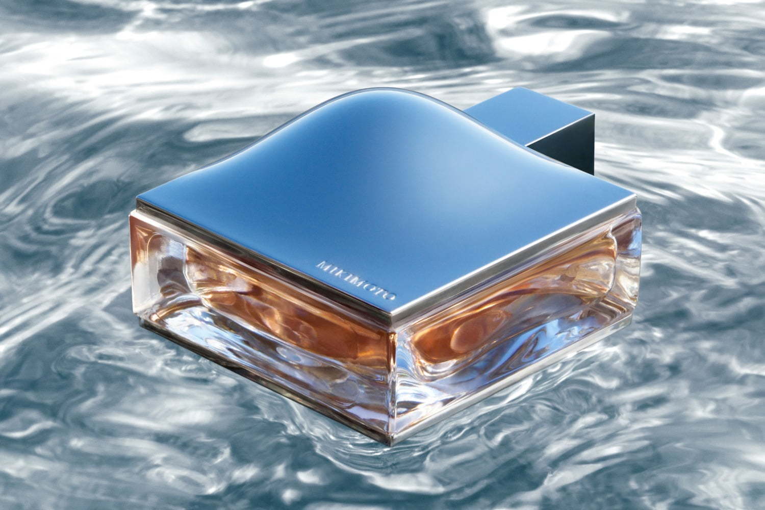 ミキモト初のフレグランス「ミキモト オード パルファム」“真珠”着想の