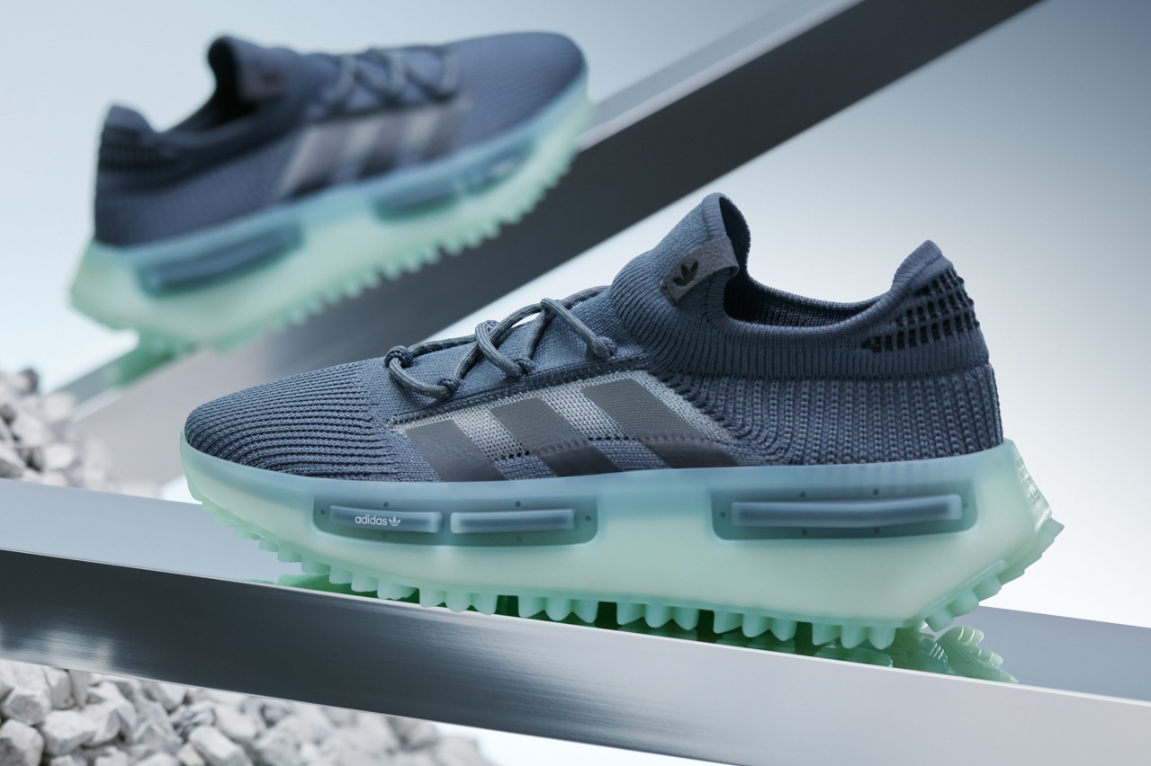アディダス オリジナルス新スニーカー「NMD S1」ミニマルな“近未来的