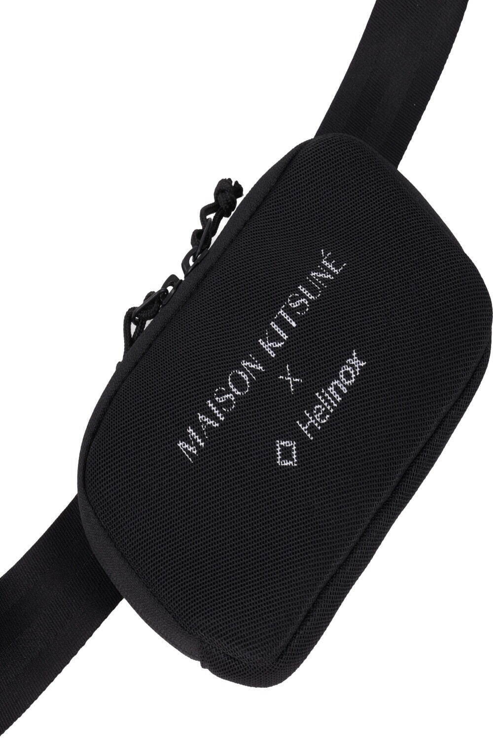 メゾン キツネ × ヘリノックスの超軽量アウトドアギア、キツネを