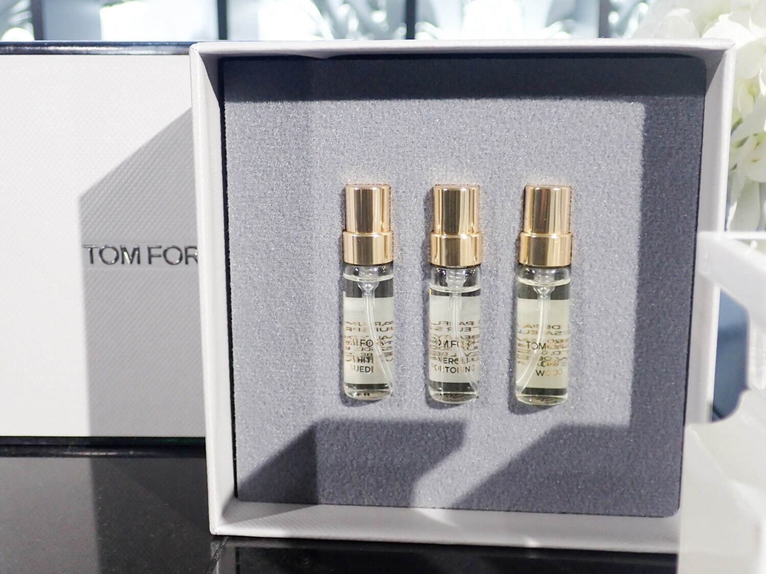 トム フォード ビューティ22年冬フレグランスセット、人気香水3種を