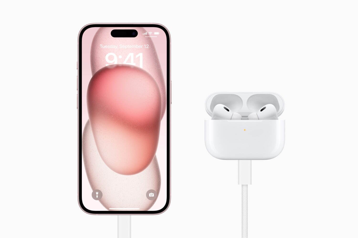 アップル新型「iPhone 15 / 15 Plus」USB-Cを搭載、高耐久性の新
