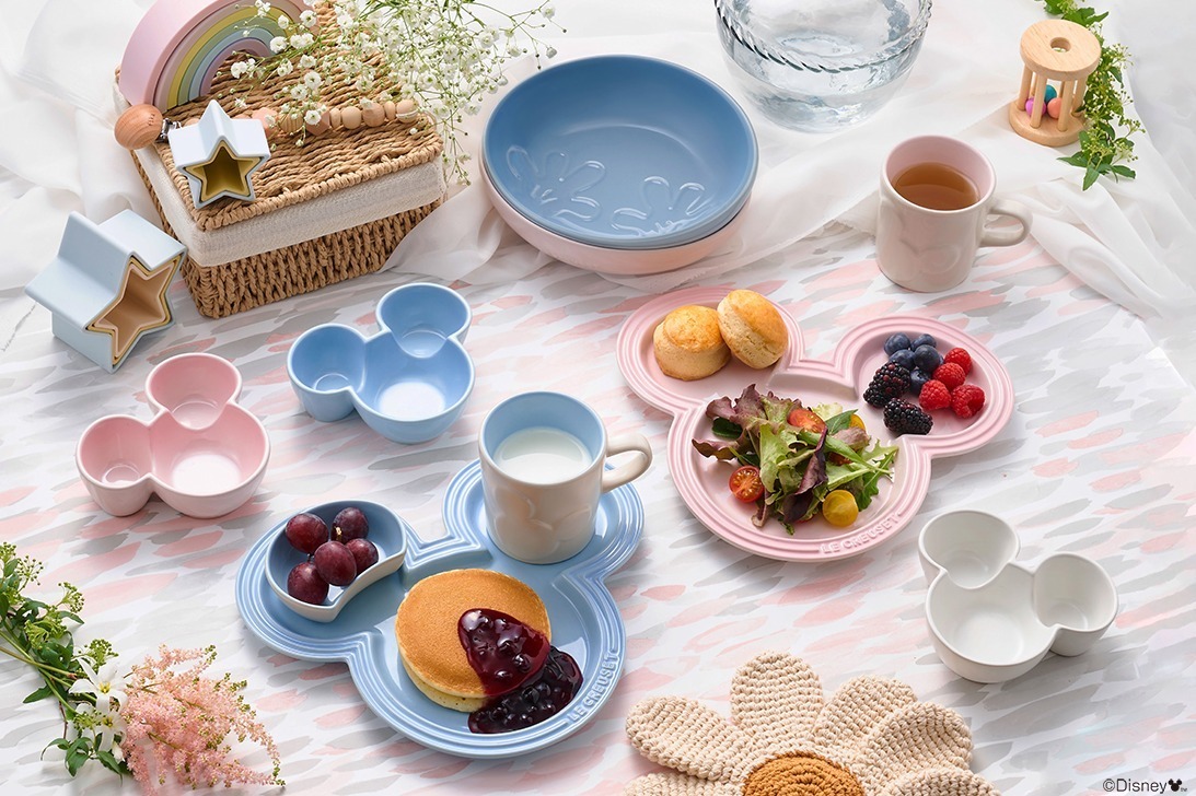 ル・クルーゼよりディズニー・ミッキーマウスの限定キッチンアイテム