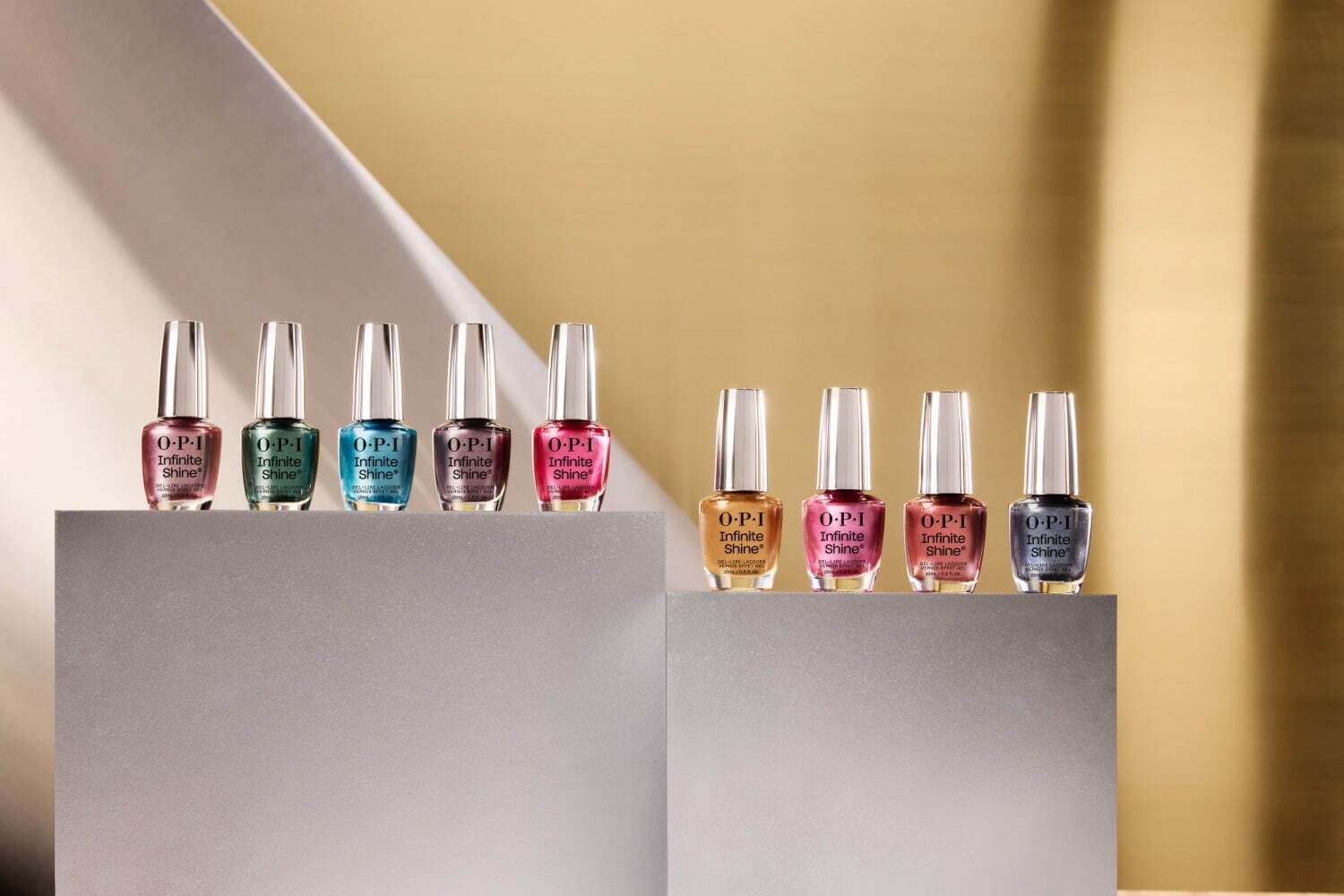 OPI24年秋ネイル、ミレニアムブルーや鮮烈レッドなどポップ