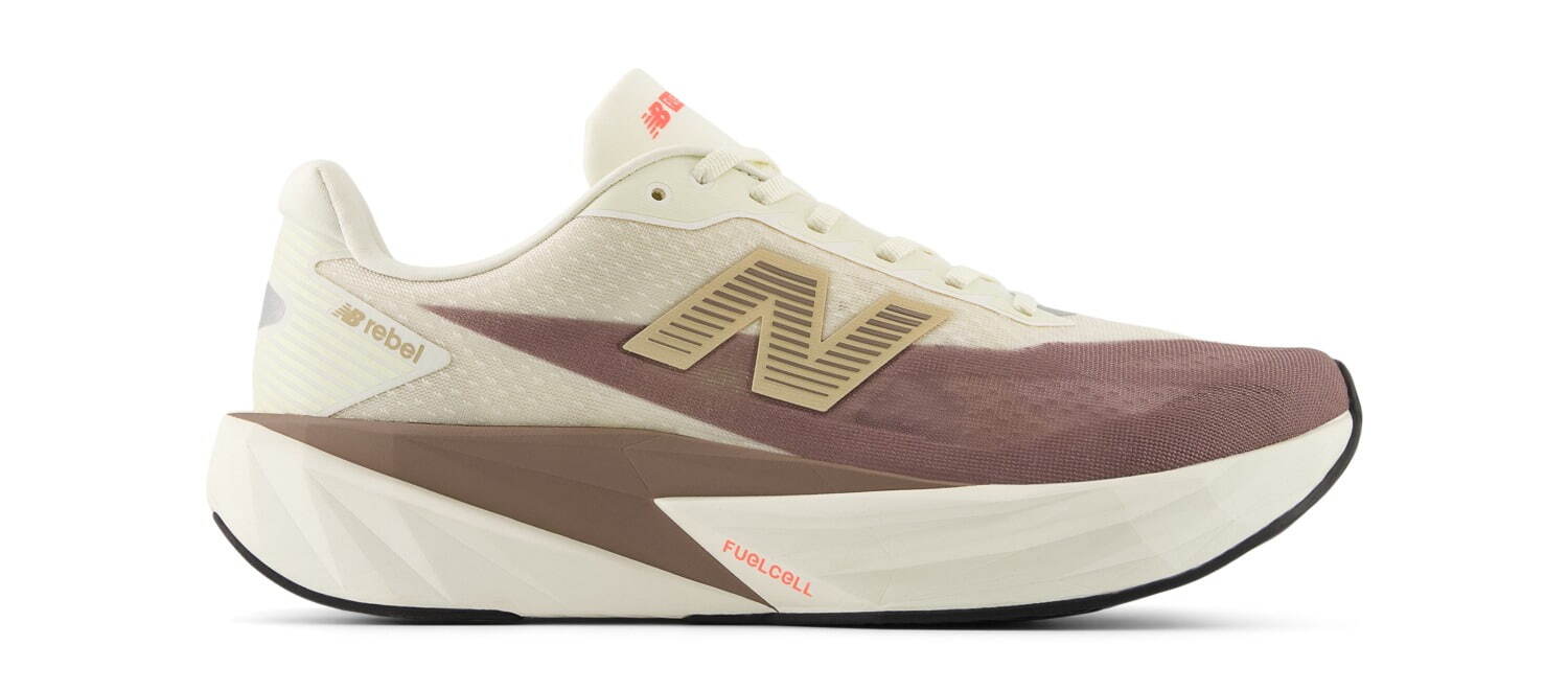 ニューバランス「フューエルセル レベル v5」ランニングシューズ、“速