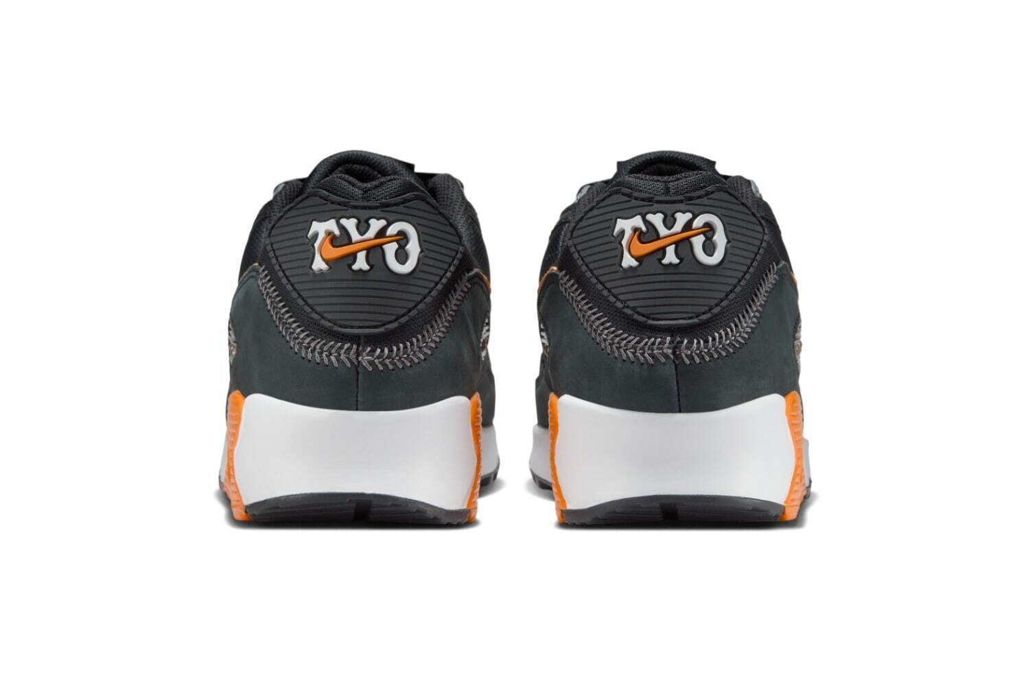 ナイキ「エア マックス 90」スニーカーが黒＆オレンジの読売