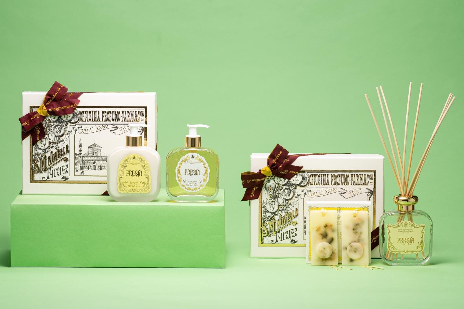 サンタ・マリア・ノヴェッラ25年クリスマス、甘く芳醇なザクロ香るバス