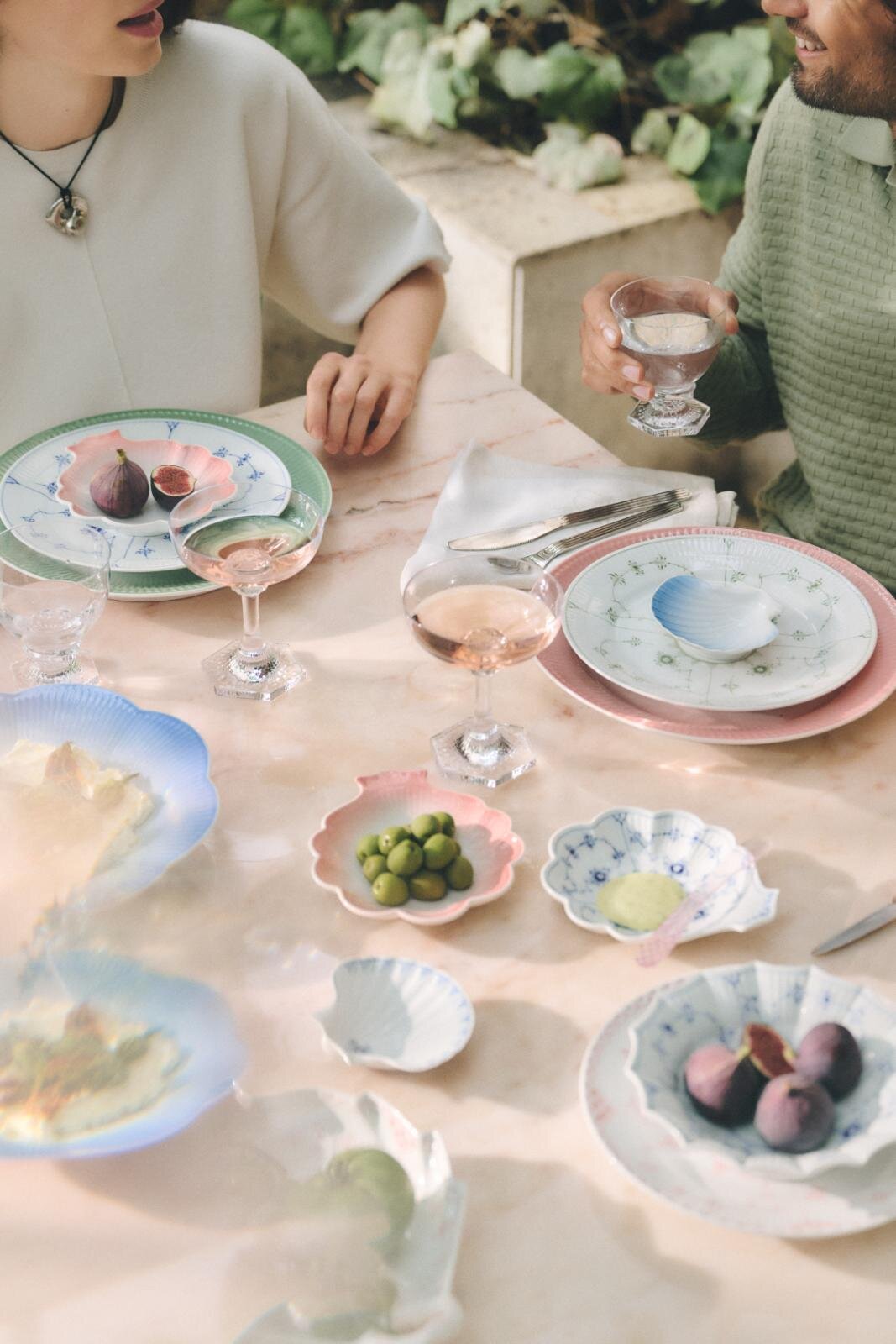 写真31/34｜ロイヤル コペンハーゲン“柔らかグラデ”のテーブルウェア