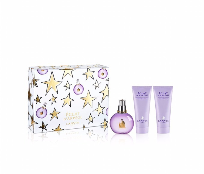 ランバンのクリスマスコフレ、人気香水とボディローション＆シャワー