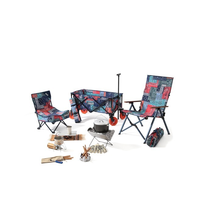 ビームスから「ヴィンテージバンダナ」柄のアウトドアグッズ