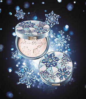 資生堂のフェースパウダー「スノービューティー」美白ケア＆透明感UP