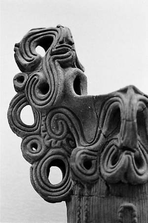 岡本太郎展」大分県立美術館で、《明日の神話》《太陽の塔》や初期