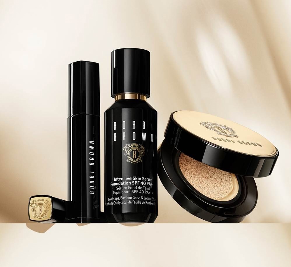 ボビイ ブラウン人気“美容液ファンデ”「インテンシブ スキン セラム