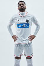 北海道コンサドーレ札幌の新ユニフォームをホワイトマウンテニアリング