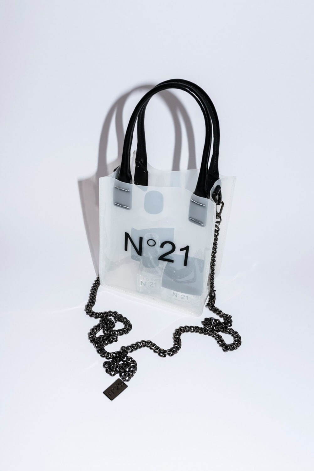 N21“クリアバッグ”付きハンドケアセット＆“ニューエラ”コラボキャップ