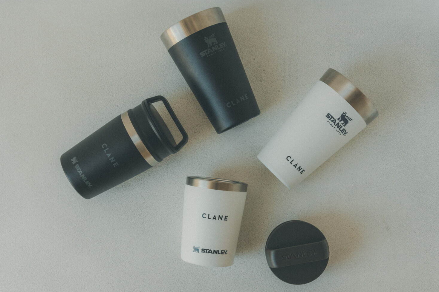 アフタヌーンティー×スタンレー、空模様を表現したグラデーション