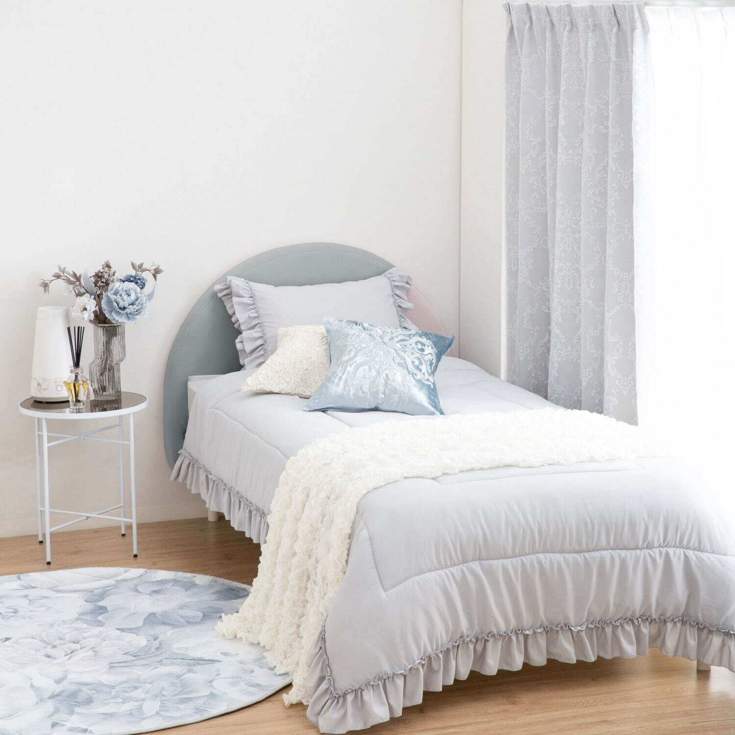 フランフラン2022年春の新作、贅沢フリルの寝具セット＆ベッド下収納を