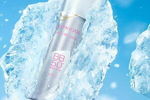 エスプリーク24年夏ベースメイク、“-5℃の冷感タッチ”でひきしめる