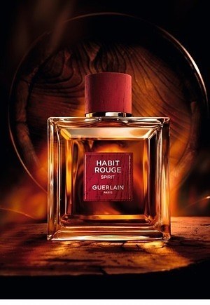 ゲラン×コニャック メゾン「ヘネシー」の限定香水、名香「アビルージュ