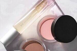 シャネル新ヘア＆ボディ ミスト「ココ マドモアゼル ロー プリヴェ