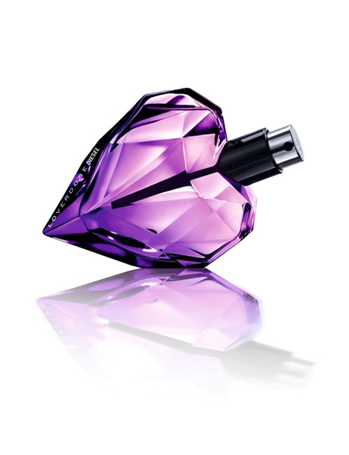 DIESELから全ての男性を虜にする新フレグランス「LOVERDOSE」が発売