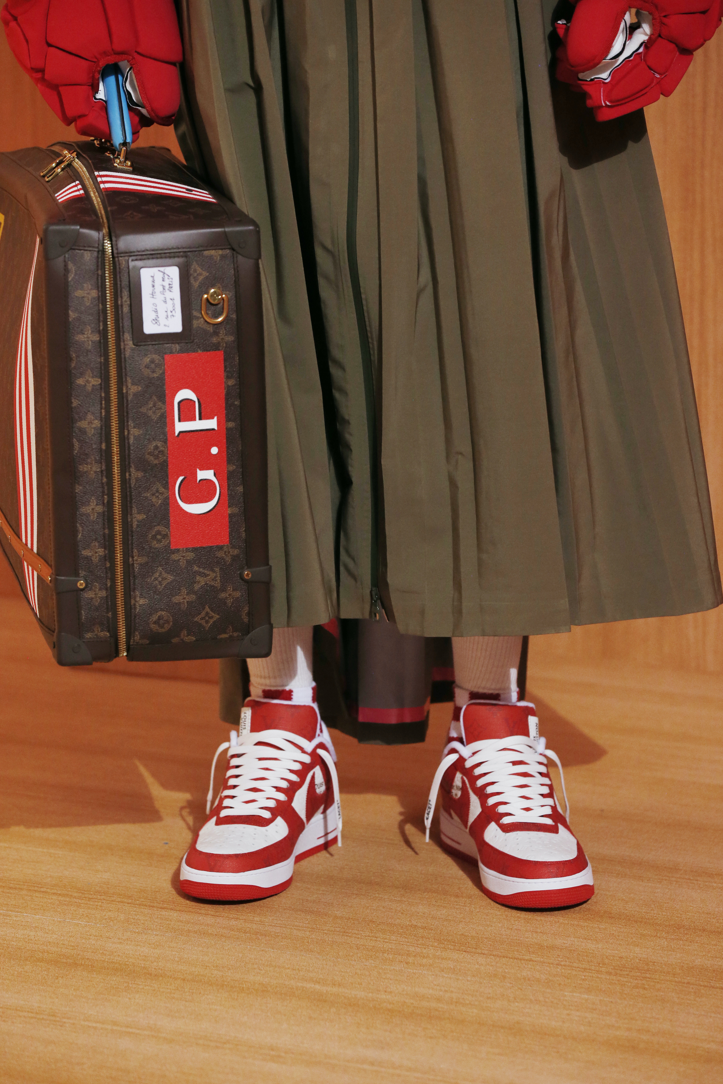 ルイ・ヴィトン、トランク型アイテム「スピーカー ホームステーション