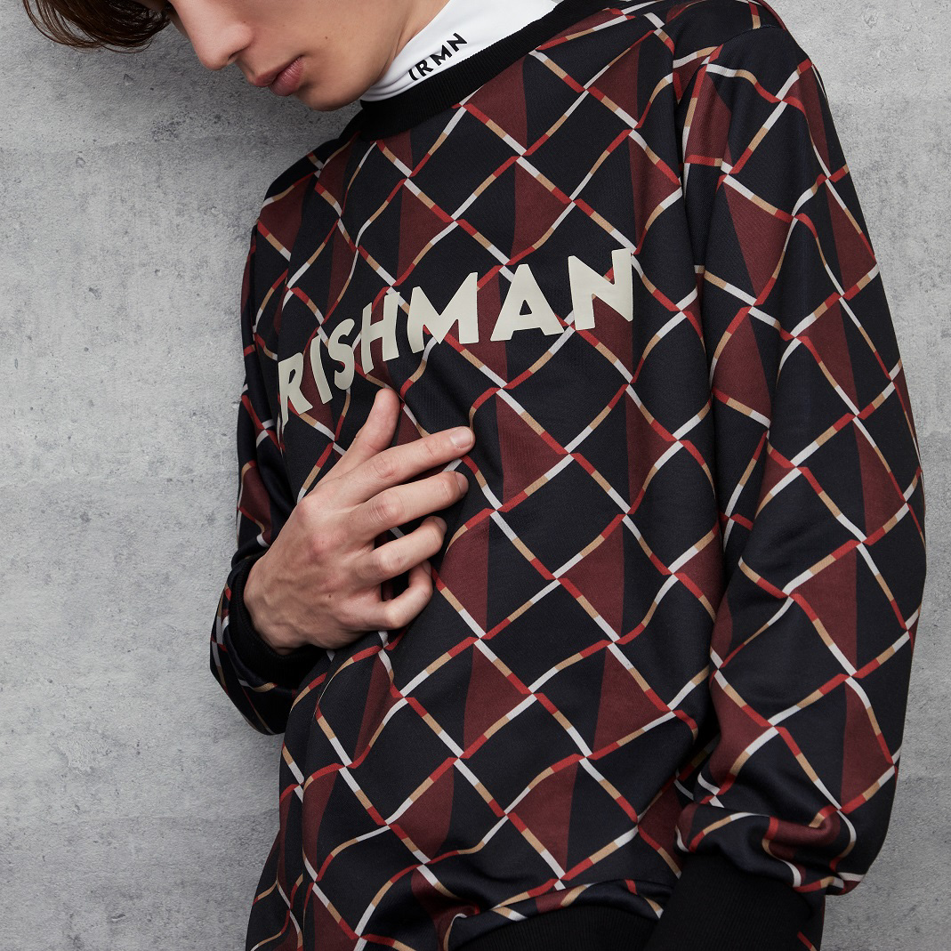 オリラジ藤森慎吾のゴルフウェア「アイリッシュマン」からウィメンズ