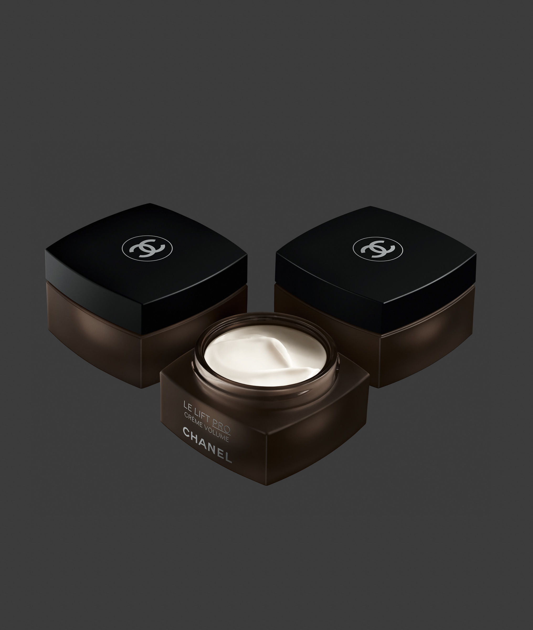 シャネルから新エイジングケア「ル リフト プロ」が誕生 しなやかな