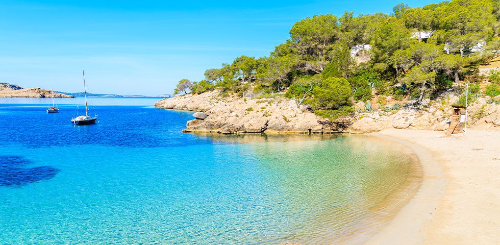Playa d'en Bossa | Ibiza | FlyDirect