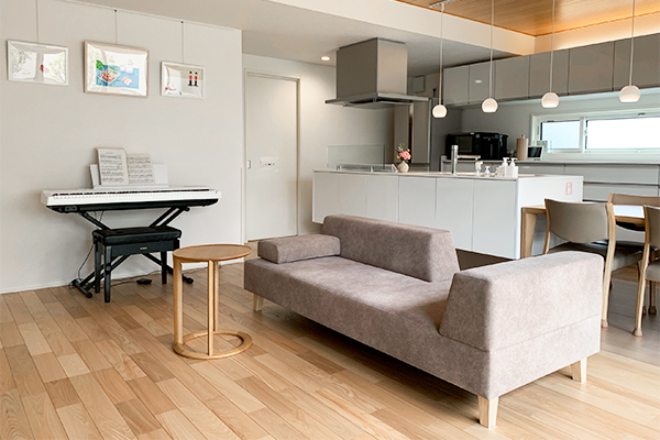 PIVO 3人掛け | お客様の声 | ソファ専門店FLANNEL SOFA