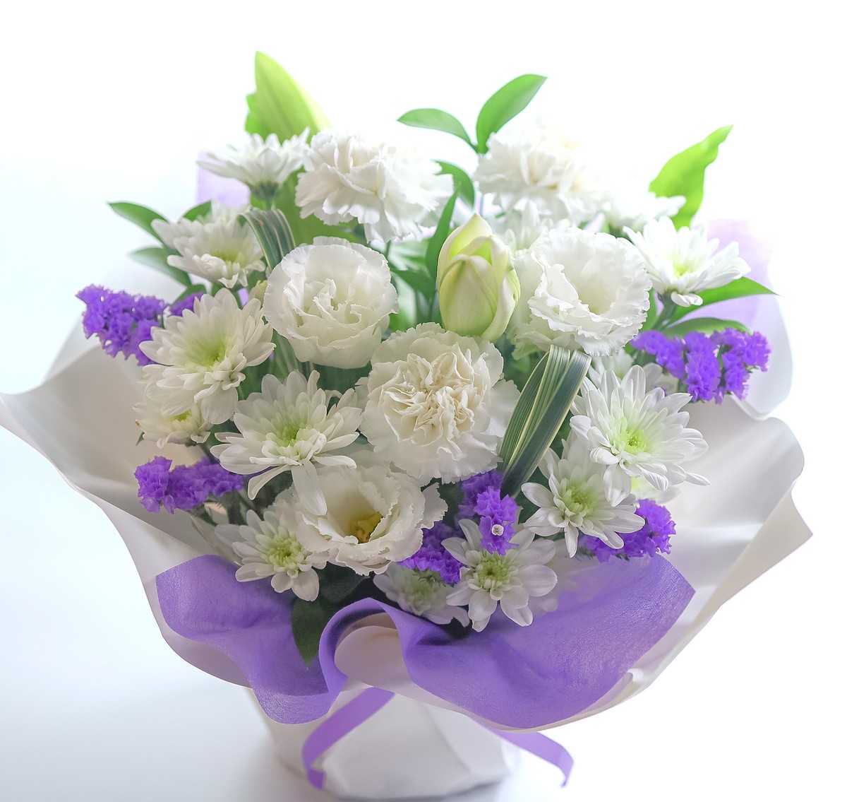 月命日のお花＞フラワーアレンジメント ブラン - 【フラワーズ・ドゥ