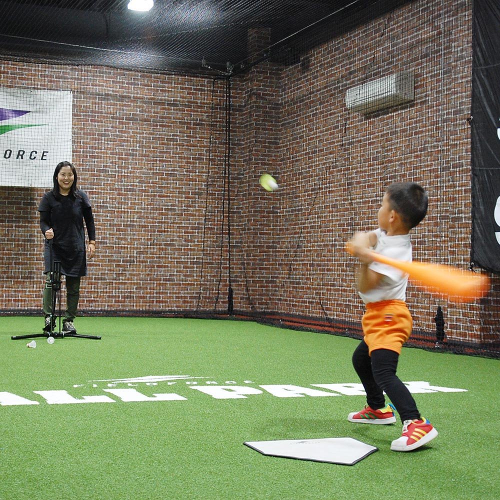 小型手動式ピッチングマシンMINI｜FKAM-300MINI｜【野球】フィールド