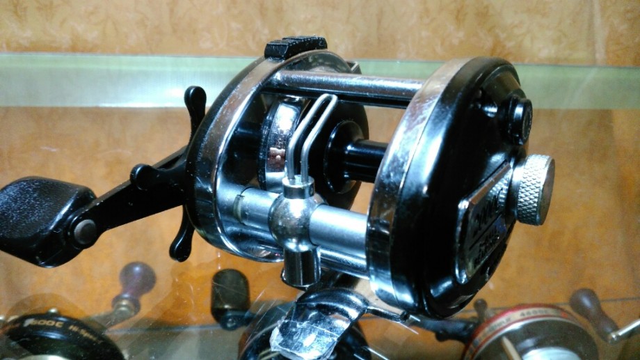 ぽんこつ野郎の生き残り】 オールドリールライフ オールドダイワ