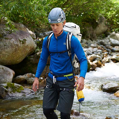 フラッドラッシュ | 国産アウトドアブランドのファイントラック