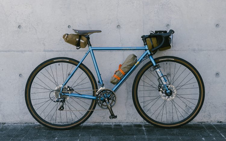 特価】クラシックなクロモリ製グラベルロード FEATHER CX+【FUJI