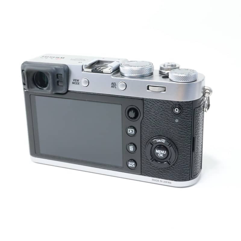 富士フイルム FUJIFILM X100F シルバー 中古 C2120174815786｜中古通販