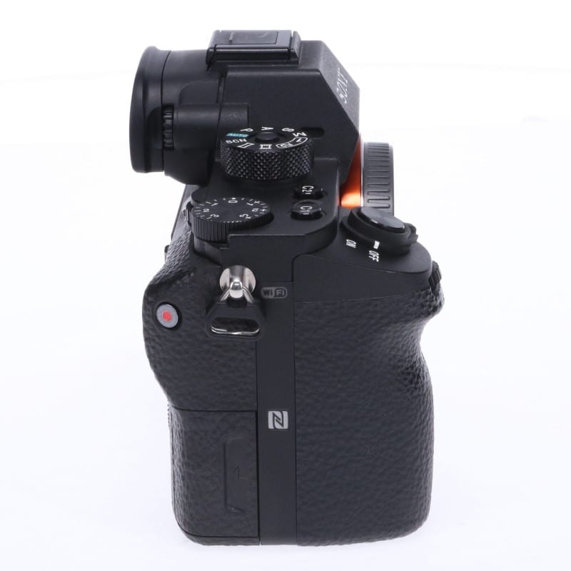 SONY α7R II ボディ ILCE-7RM2 AB-ランク 中古｜フジヤカメラ
