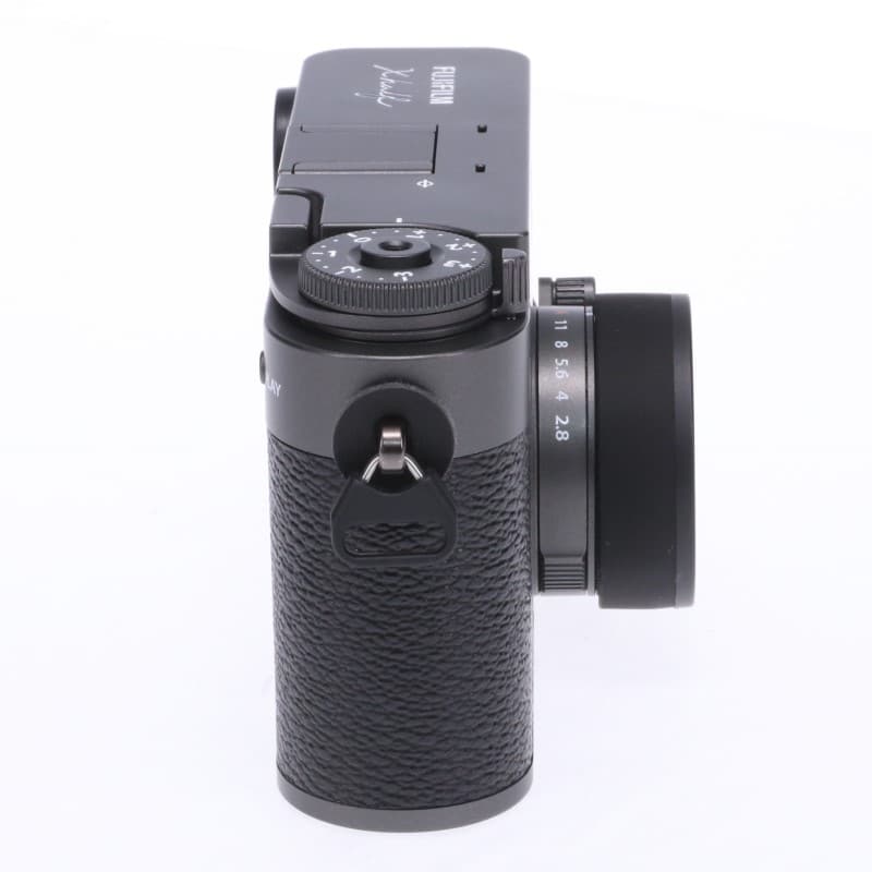 富士フイルム X half (FUJIFILM X-HF1) チャコールシルバー 中古