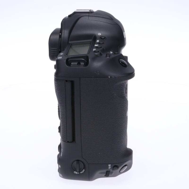 Canon EOS-1D X Mark III ボディー AB-ランク 中古｜フジヤカメラ