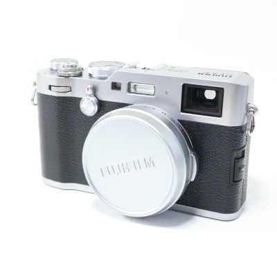 富士フイルム FUJIFILM X100F シルバー 中古 C2120174815786｜中古通販
