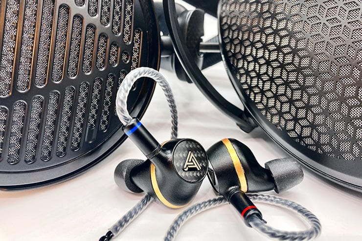 試聴レビュー】AUDEZE最新ヘッドホン「LCD-5」「CRBN」、イヤホン