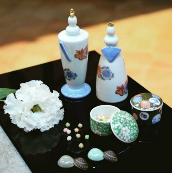 深川製磁 お雛様 陶器 男雛女雛 一対 採色あり 美品 深川製磁 お雛様