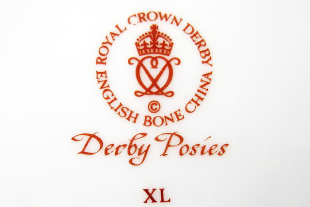 ロイヤルクラウンダービーの買取相場と価値｜年代を見分ける「刻印」と