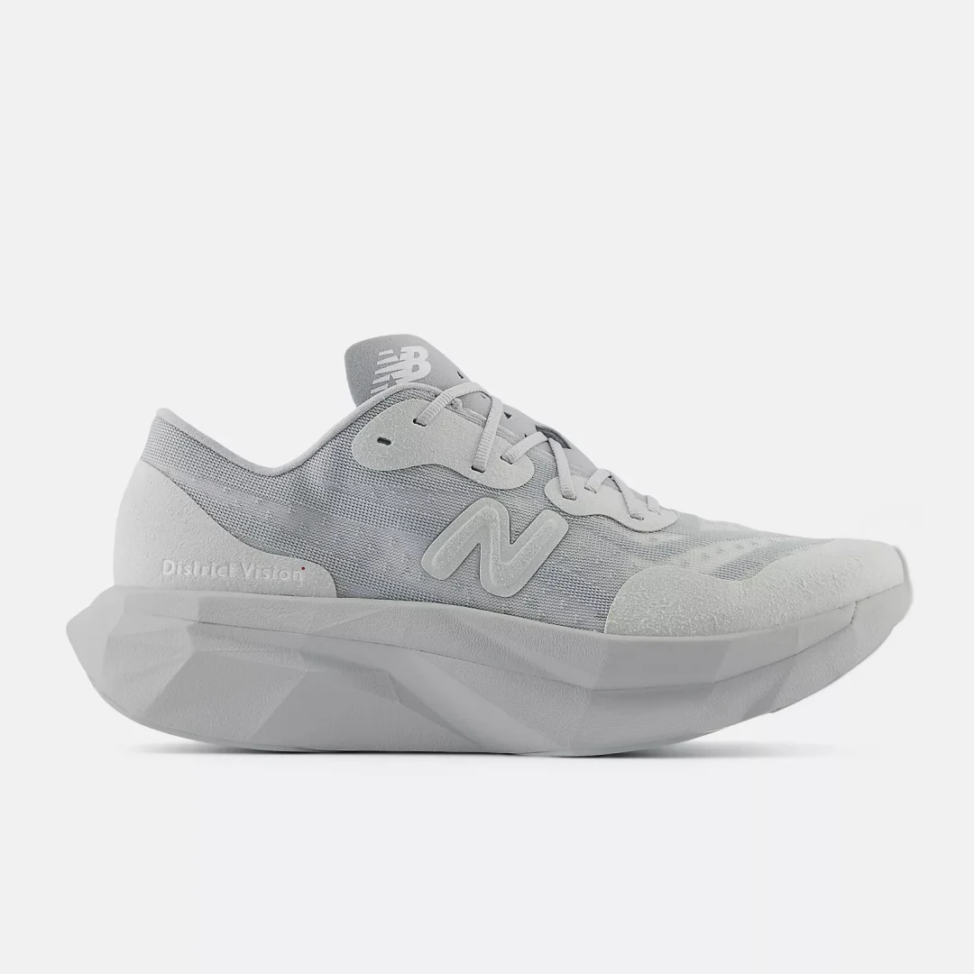 2024年 5/23 発売】District Vision x New Balance FuelCell Supercomp